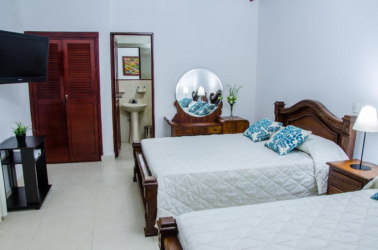 La Martina Campestre Guest House Rionegro Room photo